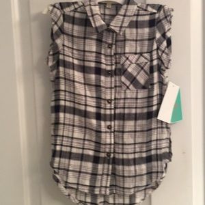 NWT-Girls Copper Key Black/White Plaid Shirt